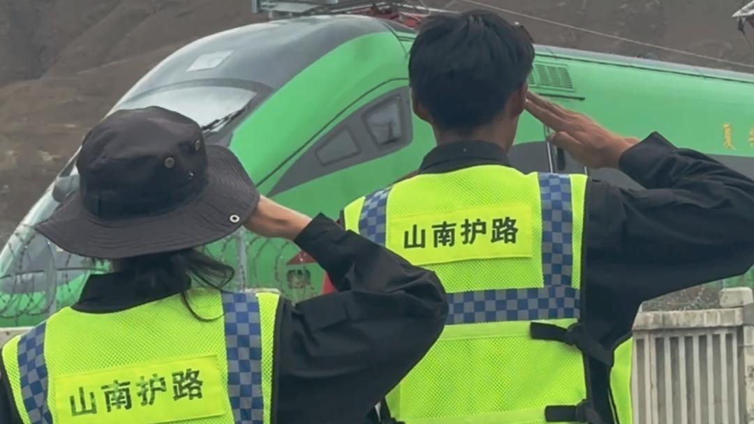 首次将封锁台湾摆在台面