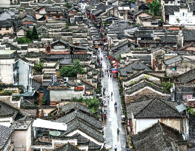 郑秀妍郑秀晶黄礼志申有娜新闻图