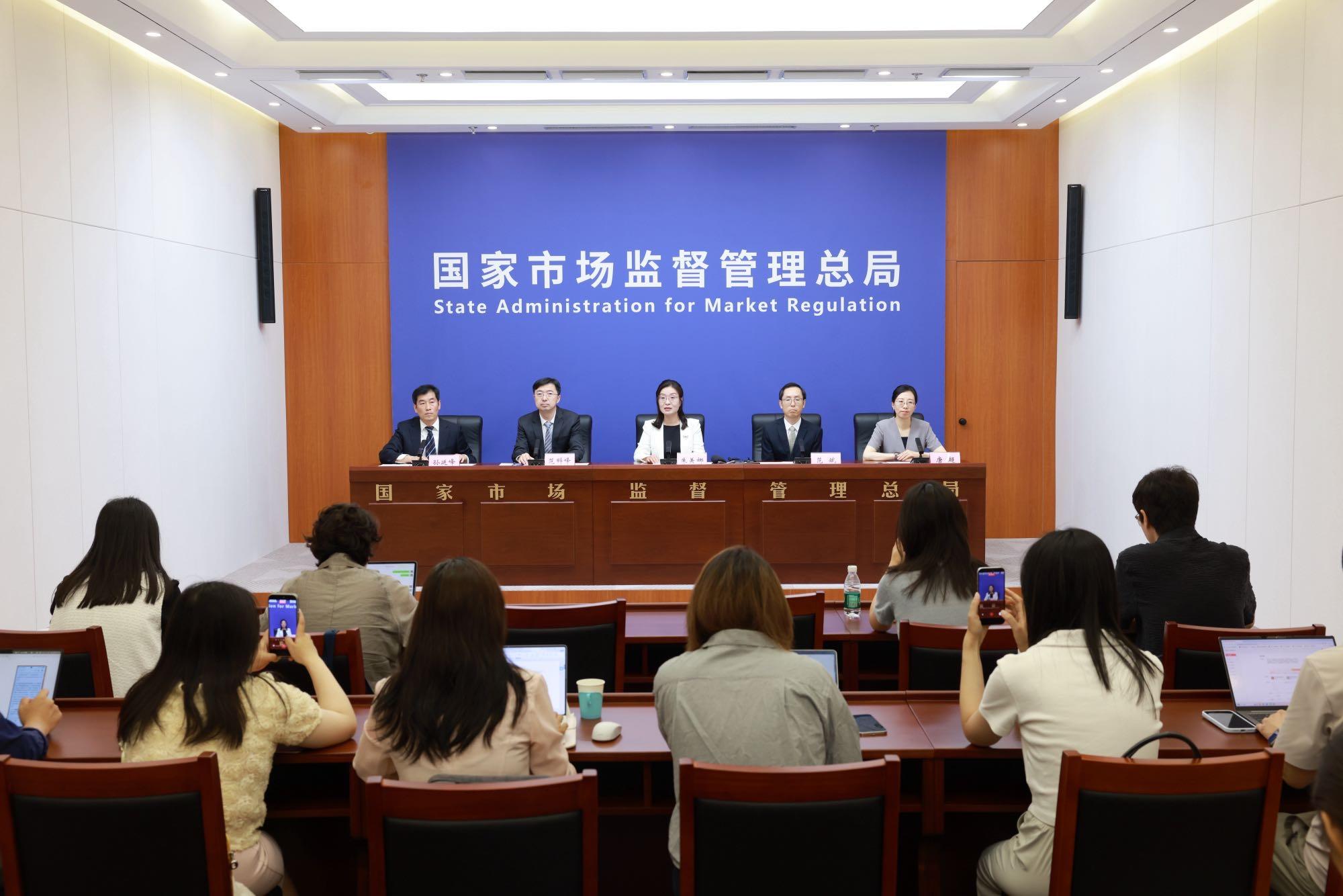 解放军破晓出击现场画面